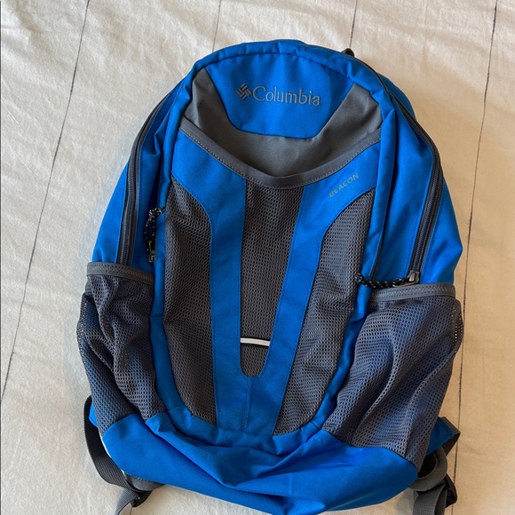 Columbia Beacon Blue and Gray Men's Backpack - Picture 1 of 4